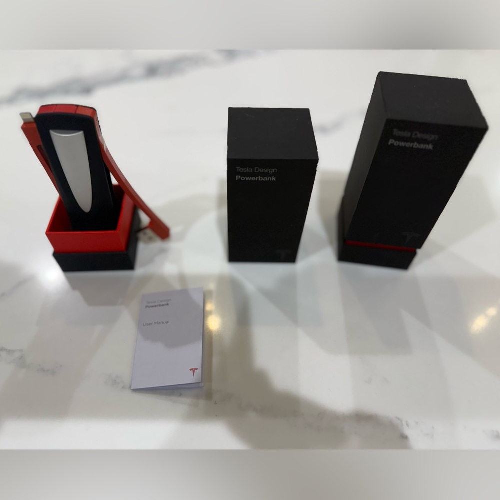 Tesla Black and Red Powerbank